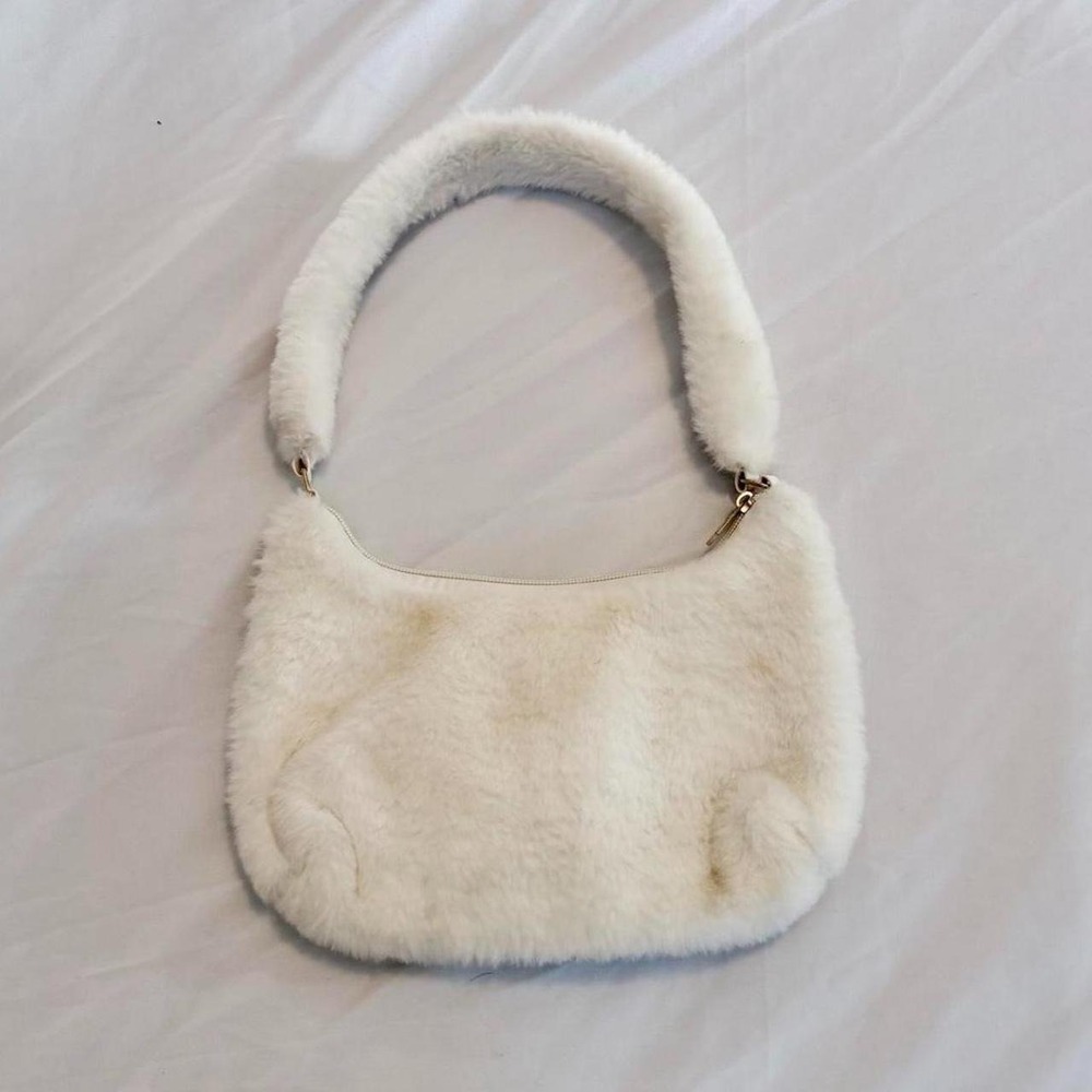 Y2K Faux Fur White Shoulder Bag Mini Fuzzy Bratz Style 2000s Retro Bag